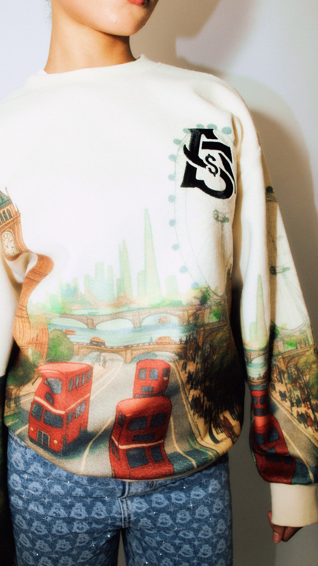 AURA $ STEEZE – Heritage London Sweater (Beige)