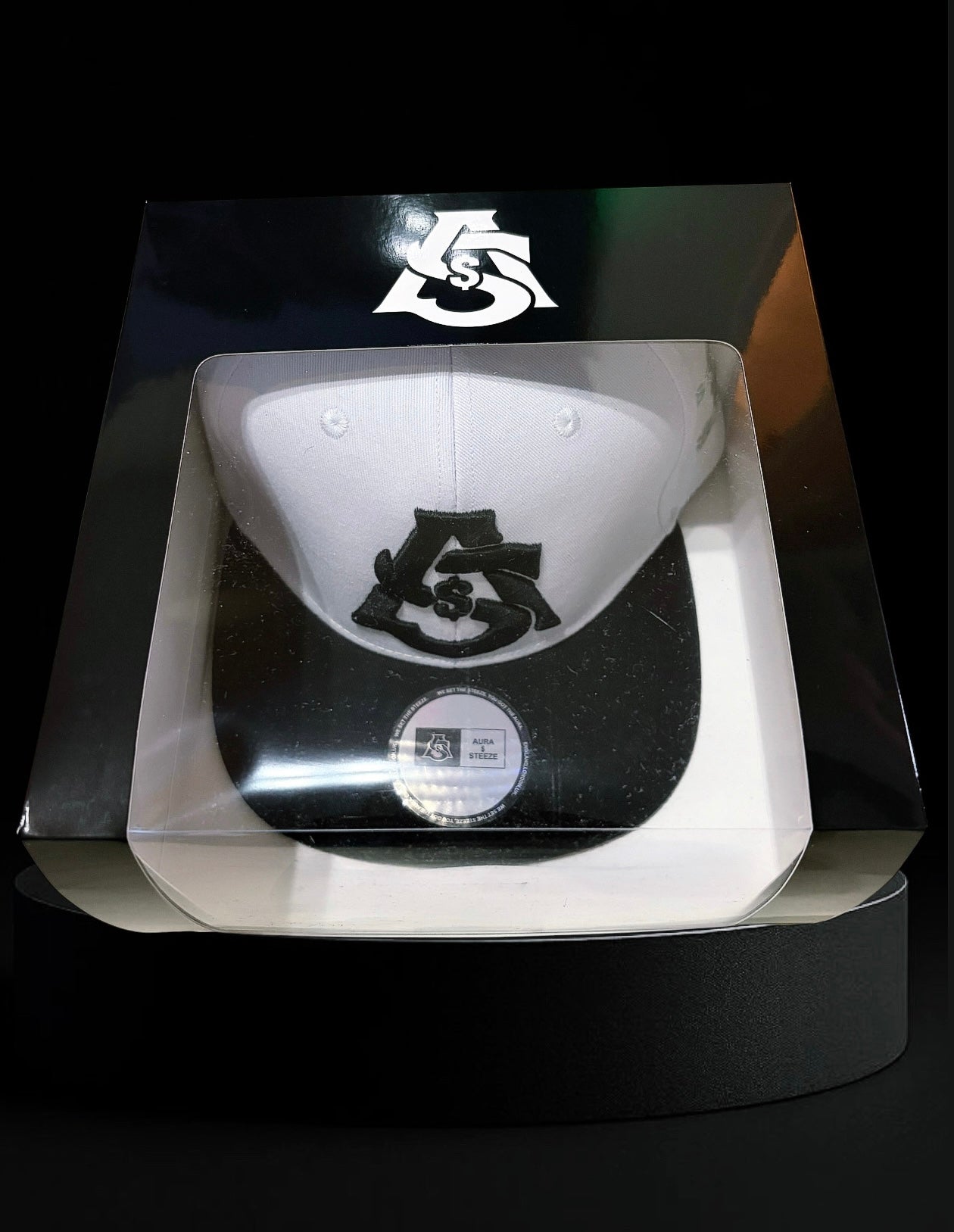 AURA $ STEEZE – Signature Logo Snapback (White/Black)