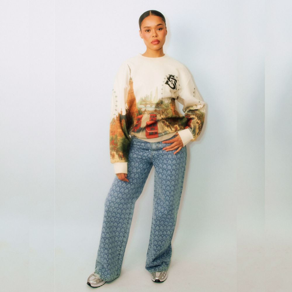 AURA $ STEEZE – Signature Rhinestone Jeans